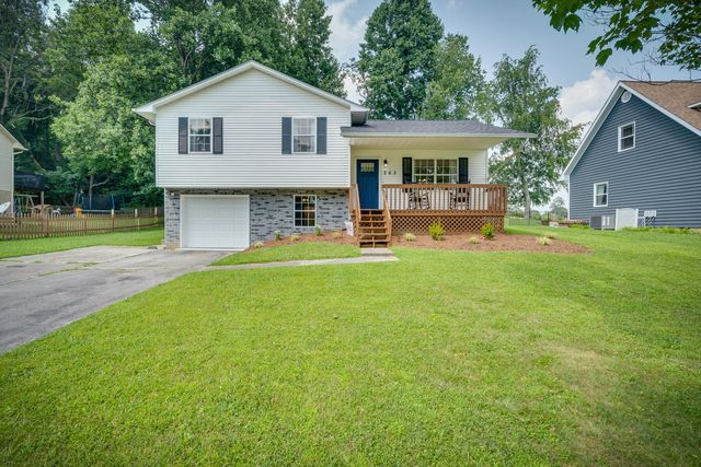 265 Ridgeview Dr, Gray, TN 37615