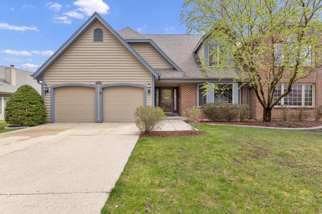 7396 South Williams COURT, Franklin, WI 53132