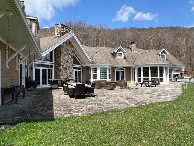 669 Sully Rd, Bowden, WV 26254