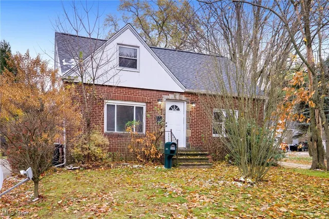 1459 Wade Park Ave, Akron, OH 44310