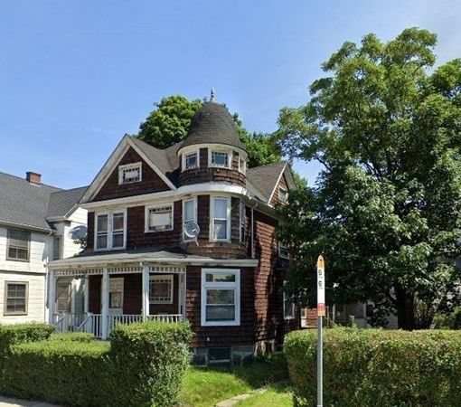 244 Neponset Ave, Dorchester, MA 02122