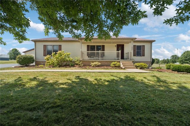 2236 Loucks Rd, Scottdale, PA 15683
