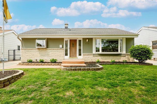 3573 South 94th STREET, Milwaukee, WI 53228