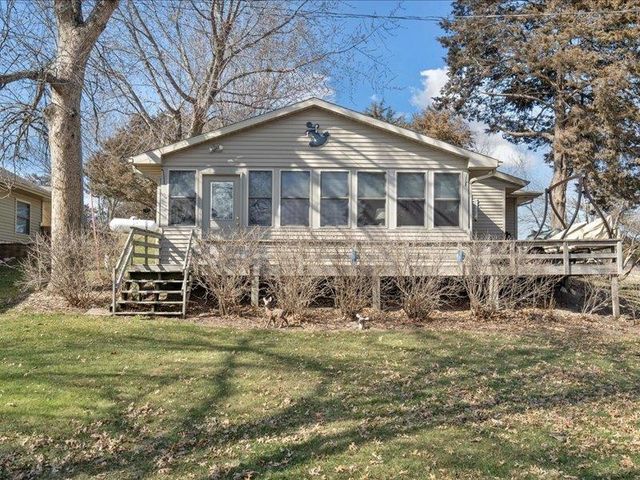 25910 206th Ave, Manchester, IA 52057