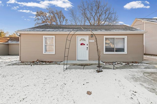 8390 Millis Rd, Shelby Township, MI 48317