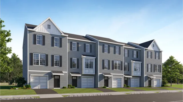 62 Morgans Mill Rd, Sicklerville, NJ 08081