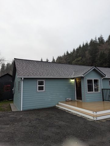1210 Madison St, Aberdeen, WA 98520