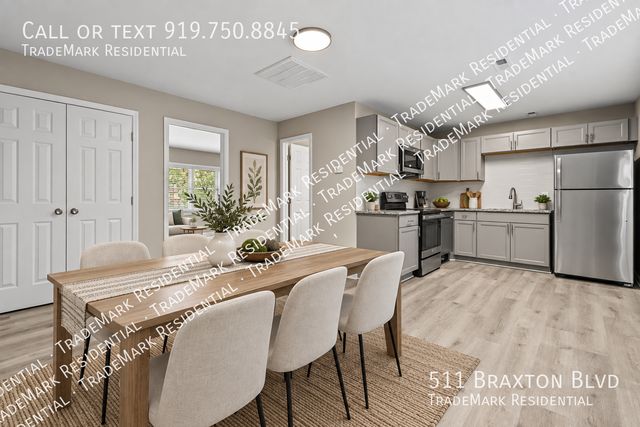 511 Braxton Blvd, Fayetteville, NC 28311