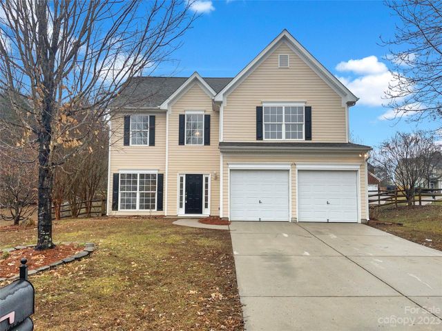 5936 Ashebrook Dr, Concord, NC 28025