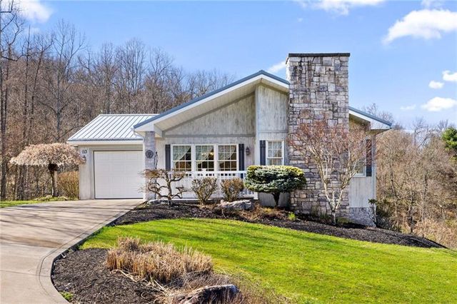 113 Brittany Dr, Dunlevy, PA 15432