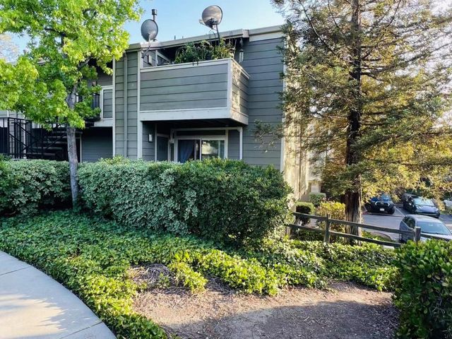 91 Castlebridge Dr, San Jose, CA 95116
