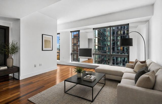 150 Myrtle Ave #1707, Brooklyn, NY 11201