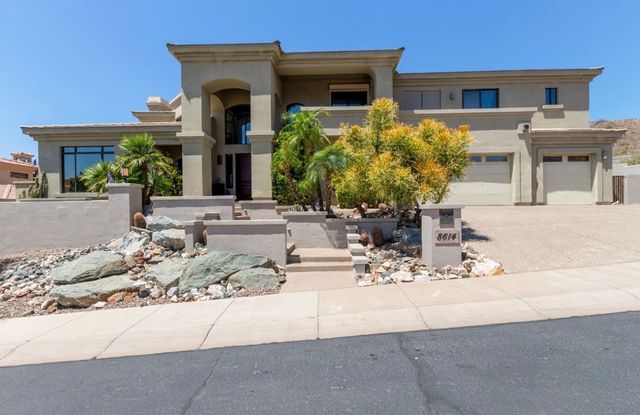8614 N  17th Pl, Phoenix, AZ 85020