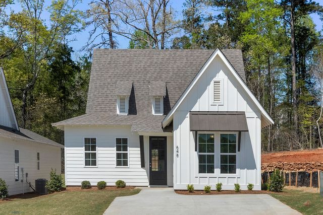 The Tate A Plan in Camellia Crossing, Valley, AL 36854