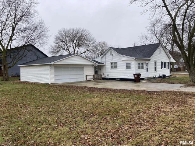 S, Virden, IL 62690