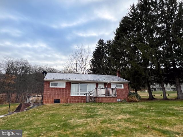 3714 State Route 103 N, Lewistown, PA 17044