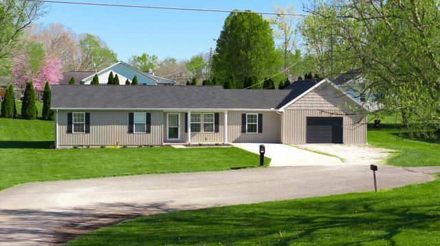 243 Millsprings Dr, Monticello, KY 42633