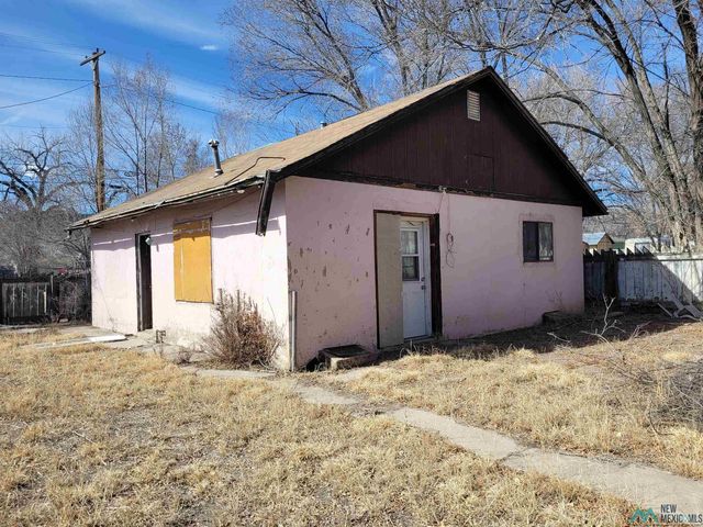 310 Martinez St, Raton, NM 87740