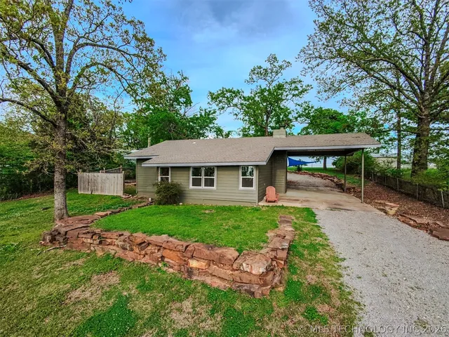 28917 S  Ranch Ln, Park Hill, OK 74451