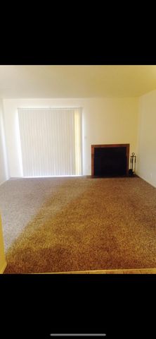 2519 Chelwood Park Blvd NE #B, Albuquerque, NM 87112