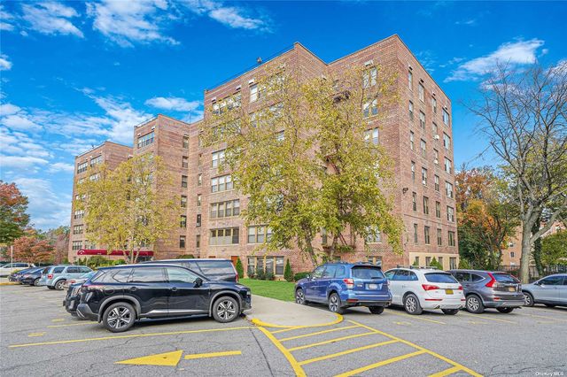 18-35 Corporal Kennedy UNIT 2f, Queens, NY 11360