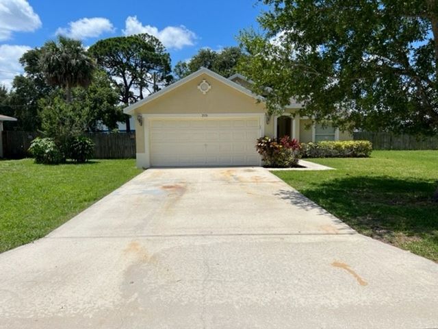 2576 Southover Dr NE, Palm Bay, FL 32905