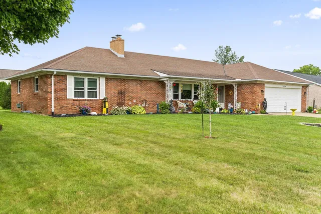 330 Hessenauer Dr, Galion, OH 44833