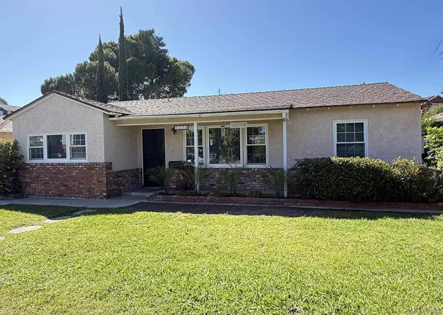 4376 Harbinson Ave, La Mesa, CA 91942