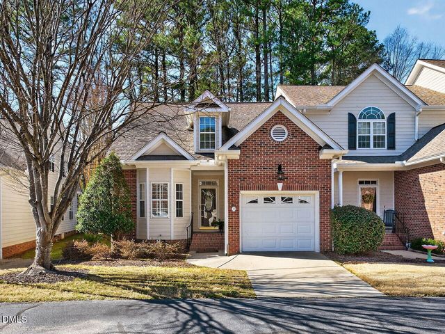 271 Harbor Creek Dr, Cary, NC 27511