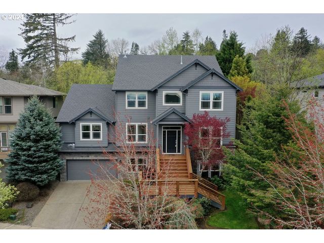 10229 NW Skyline Heights Dr, Portland, OR 97229