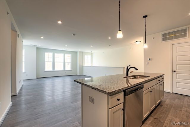 3915 Maze Runner Dr, Midlothian, VA 23112