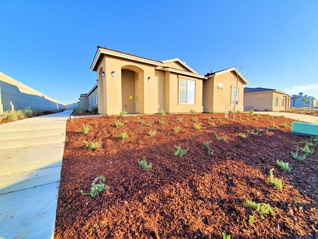 3734 Red Rock Dr #A, Bakersfield, CA 93308