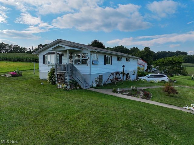4953 County Road 59, Baltic, OH 43804