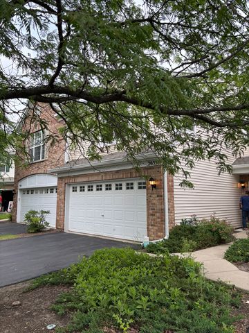 2633 Williamsburg Dr, Algonquin, IL 60102