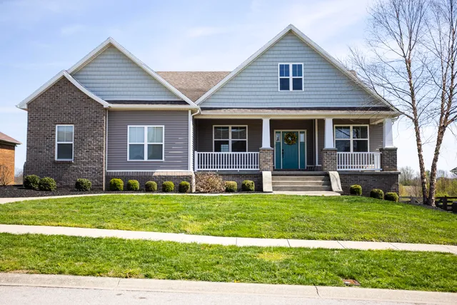 556 Earlymeade Dr, Winchester, KY 40391