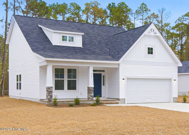 903 Red Sail Road, New Bern, NC 28560
