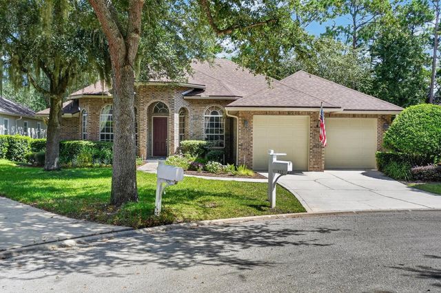 832 Riley Ln, Saint Augustine, FL 32095