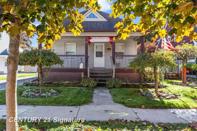 2403 Stobbe St, Saginaw, MI 48602