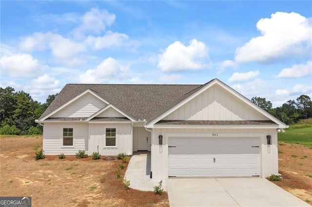 653 Racetrack Rd, Toccoa, GA 30577