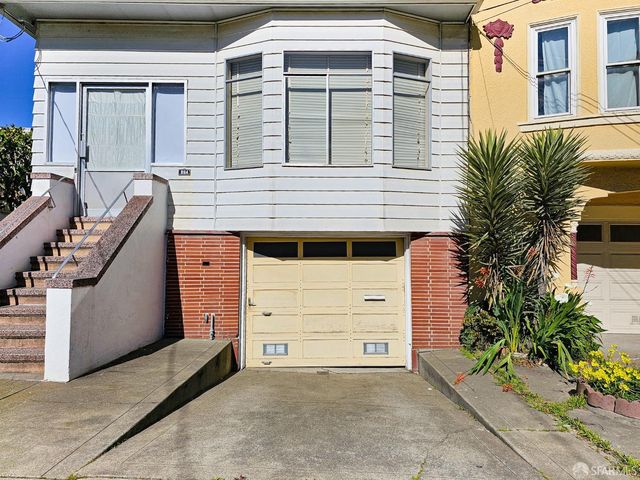 984 Moscow St, San Francisco, CA 94112
