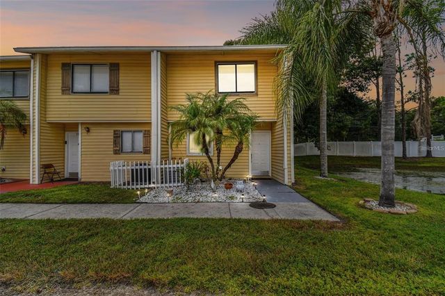 4427 Dylan Loop #190, Land O Lakes, FL 34639