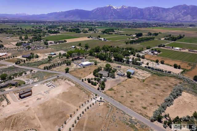 1642 Lombardy Rd, Gardnerville, NV 89410