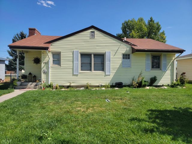 421 S 16th, Worland, WY 82401