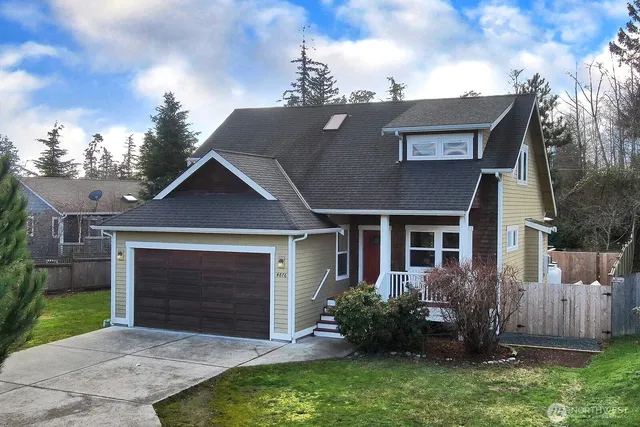 4876 Breezefair Road, Freeland, WA 98249