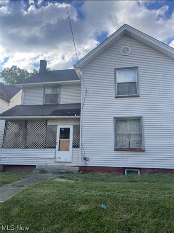1106 Norwood Ave, Youngstown, OH 44510