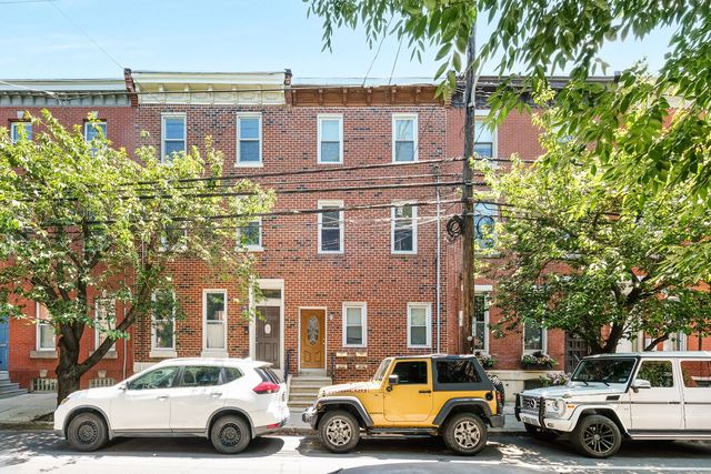 2032 Bainbridge St #3, Philadelphia, PA 19146