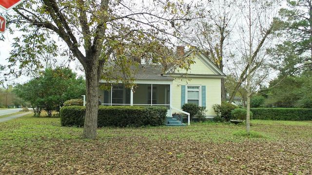 315 Mimosa Dr, Dublin, GA 31021