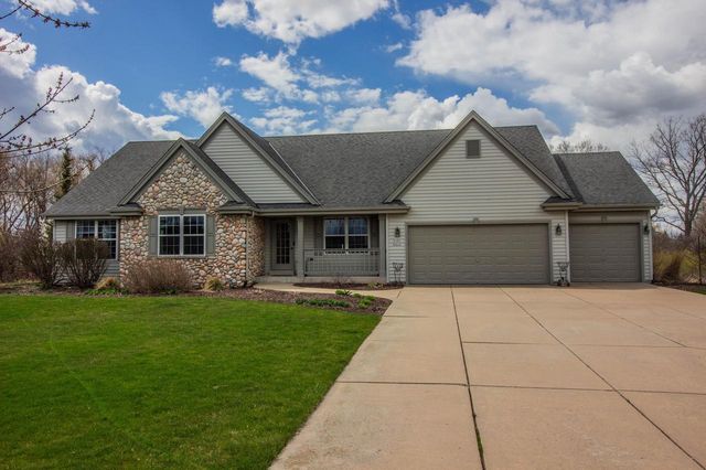 W182S9235 Parker DRIVE, Muskego, WI 53150