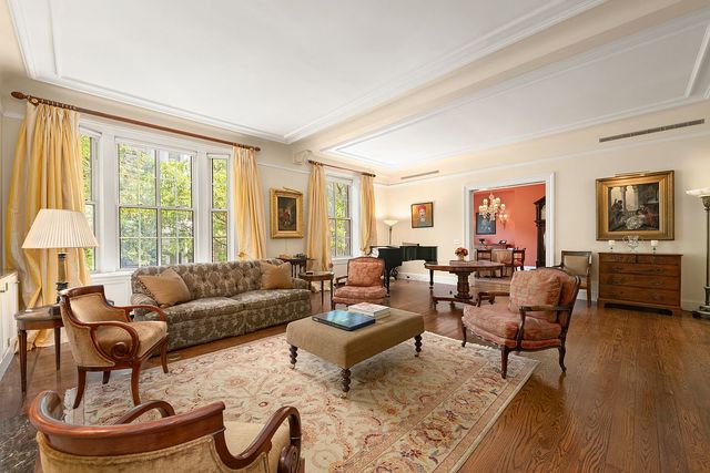 285 Central Park W #3E, New York, NY 10024