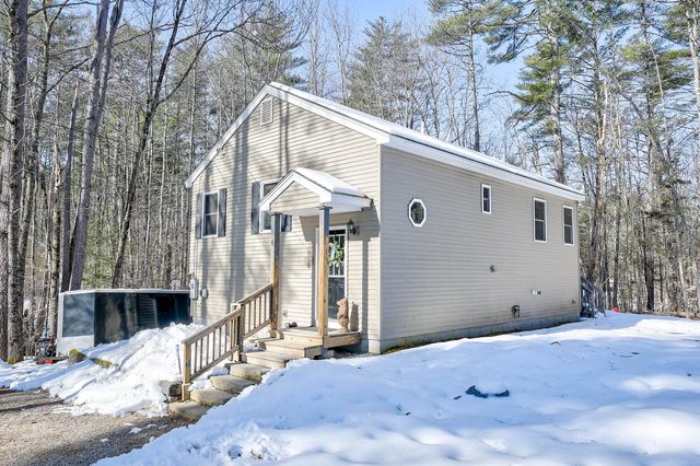 6 Grandval Way, Madison, NH 03849